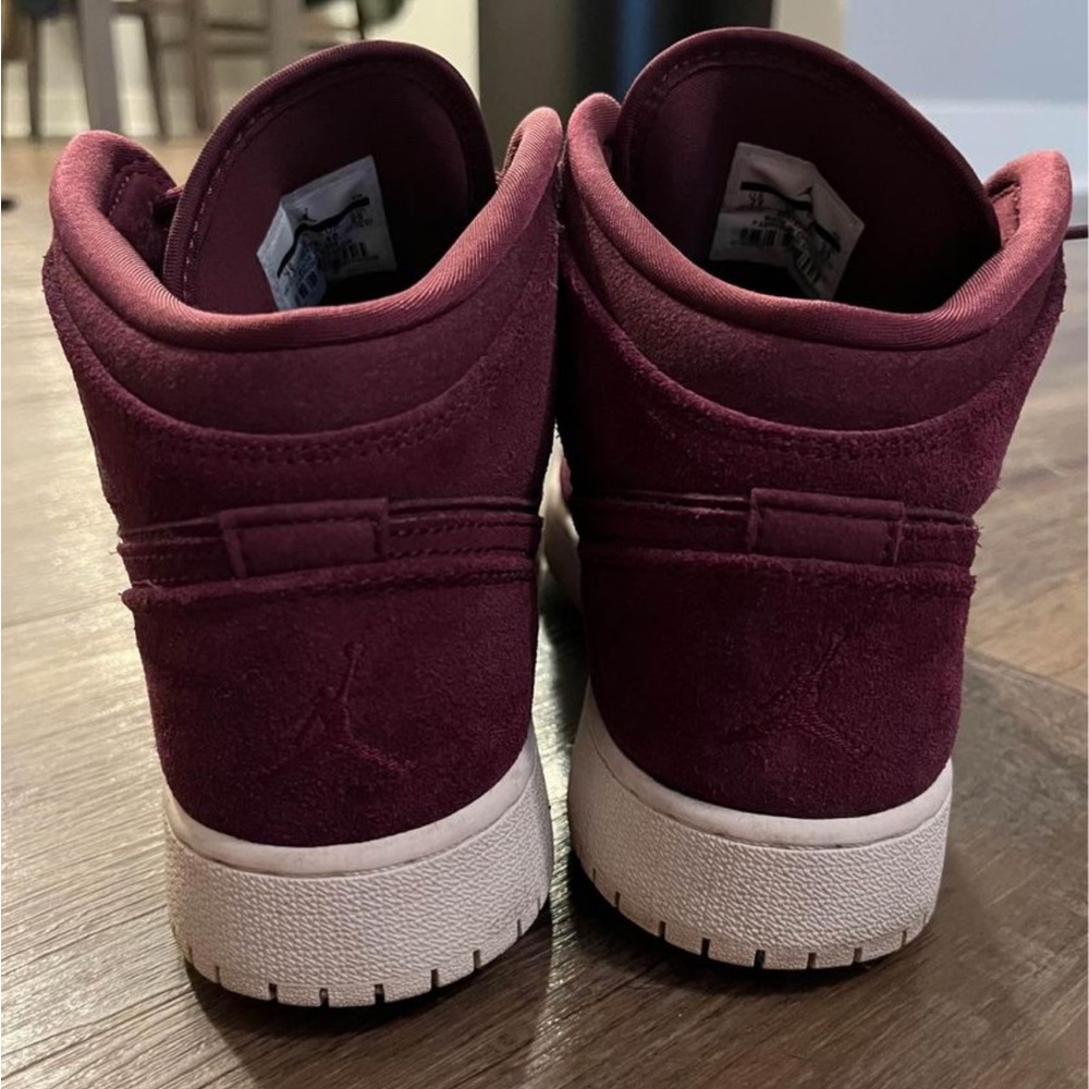 Jordan 1’s‼️ - Picture 4 of 6